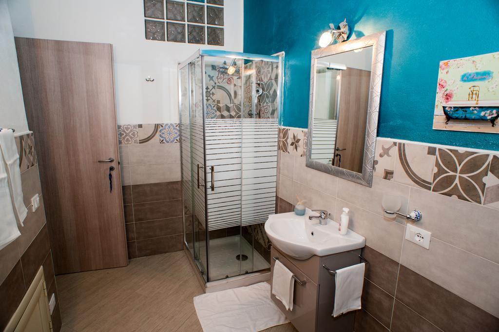 A Casa Di Lilly Hotel Palermo Buitenkant foto